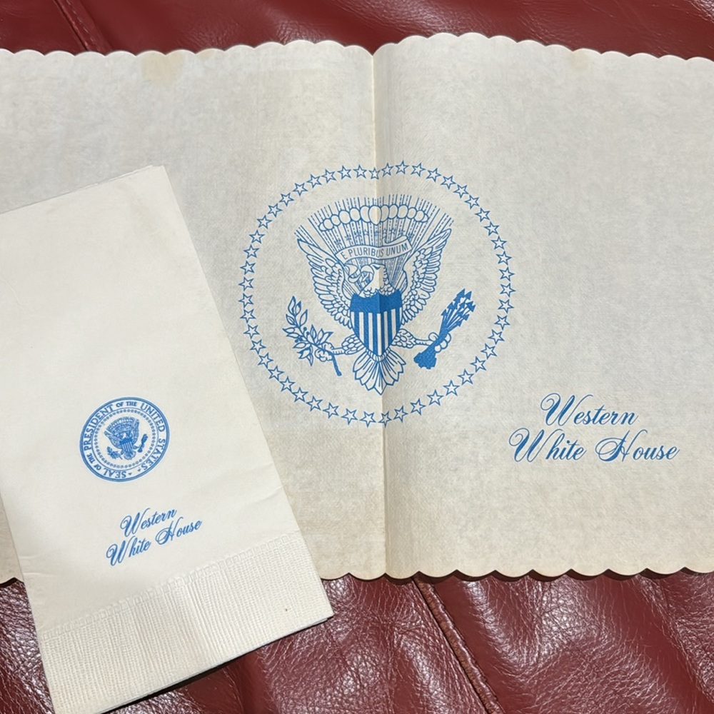 Vintage rare Western White House Napkin and Placemat Set